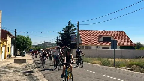 Coreses inaugura sus fiestas con la tradicional marcha a Gallegos_15