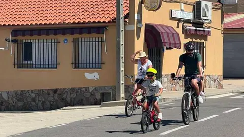 Coreses inaugura sus fiestas con la tradicional marcha a Gallegos_27
