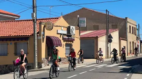 Coreses inaugura sus fiestas con la tradicional marcha a Gallegos_29