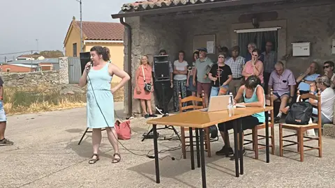 21