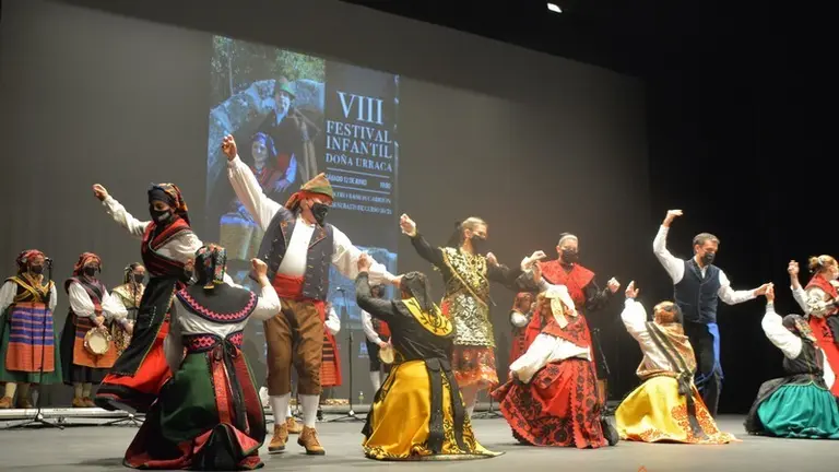 doña Urraca (129) - copia