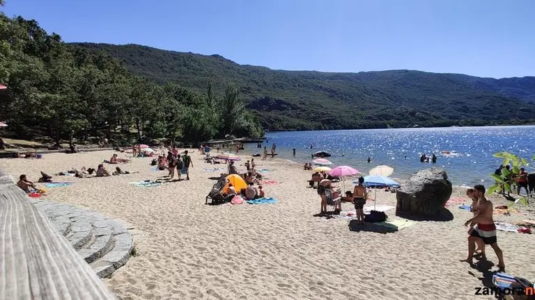 playa viquiella Lago d eSanabria