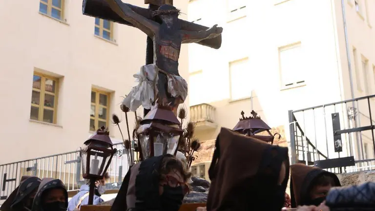 procesión de las Capas Pardas de los alumnos de la Medalla Milagrosa