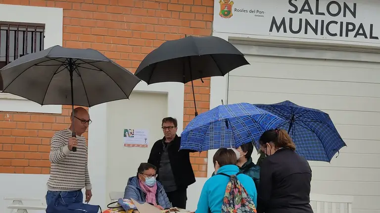 Asociación Ubuntu-Roales