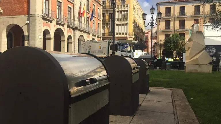 Contenedores soterrados en la Plaza Mayor de Zamora