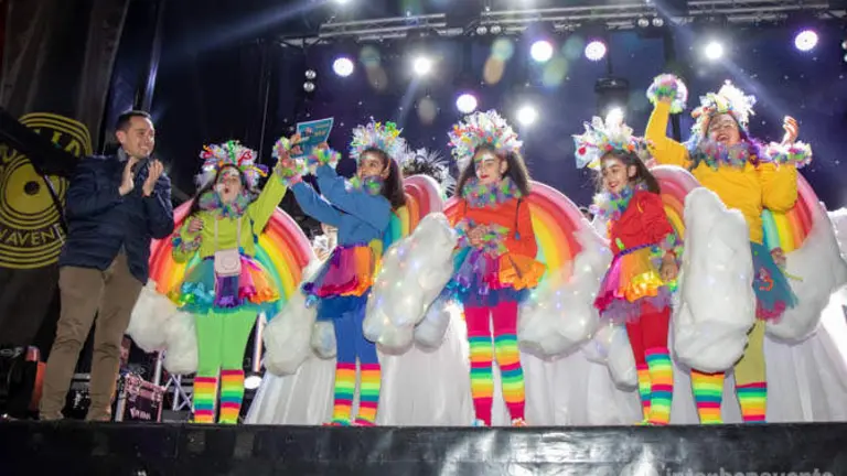 Fantasía de colores vía Interbenavente.es