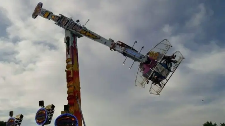 El "Extazy", una de las novedades de los caballitos de este año