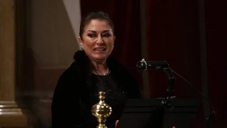 Dos divas y un bar&iacute;tono en la Catedral (7)