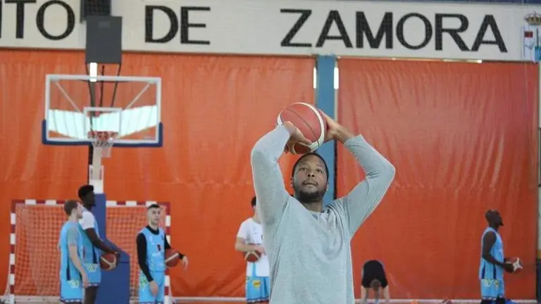 Entrenamiento CB Zamora (12)