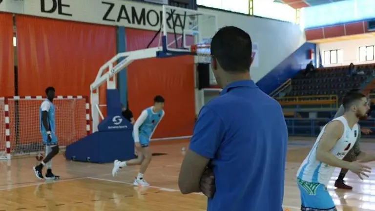 Entrenamiento CB Zamora (18)