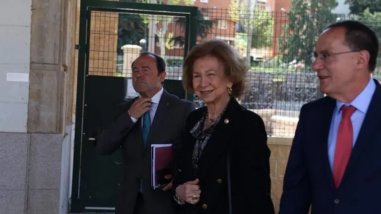 Visita Reina Sof&iacute;a_3