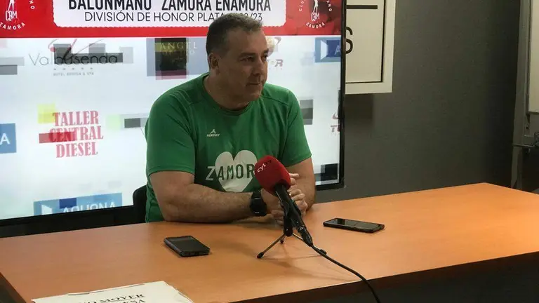 Fran González en la rueda de prensa previa al duelo ante Ciudad Real