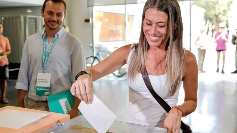 71FA72EB-AC2C-4BAA-B316-885AB54E58AC