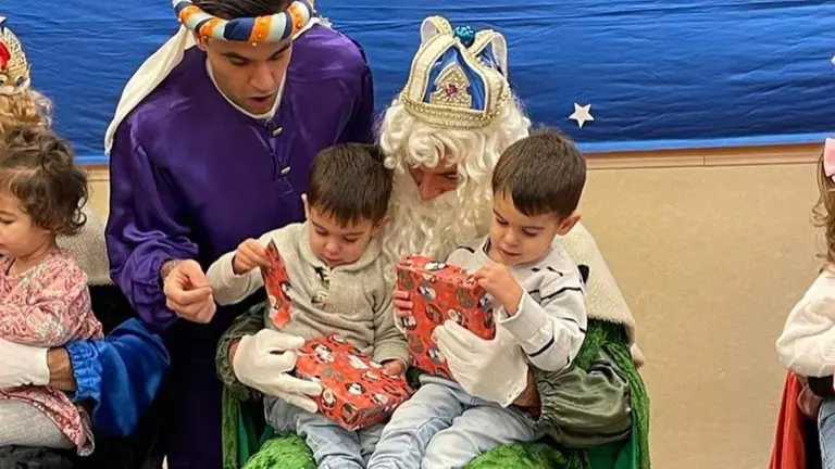 Los jugadores del Zamora CF, convertidos en pajes reales