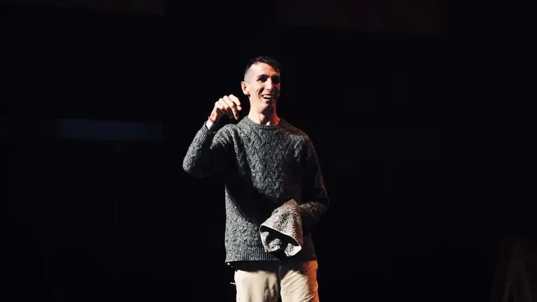 Álex Roca en el Teatro Ramos Carrión. Imagen cedida