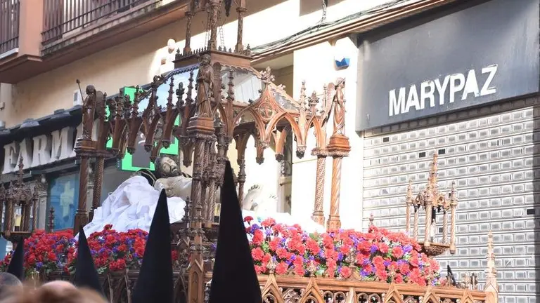 Paso de La Urna del Santo Entierro