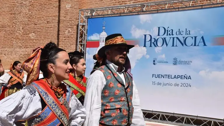 dia de la provincia _37