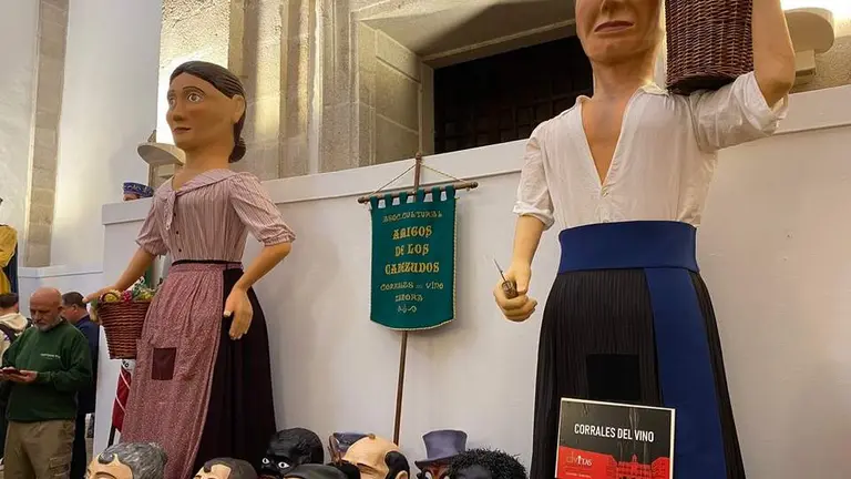 II Encuentro Internacional de Gigantes y Cabezudos_11