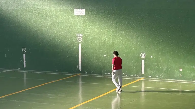 San Atilano y San Cosme, Pelota Mano