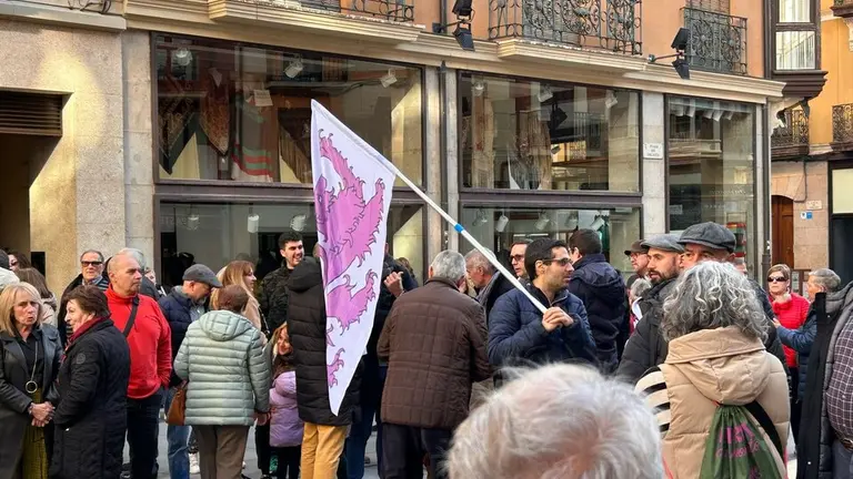 Zamora sale a la calle contra el impacto del hidrógeno verde en Villafáfila