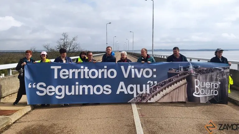 almendra protesta_10