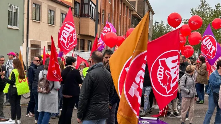CCOO y UGT.  Manifestación 1 de mayo, Día Internacional del Trabajador.
