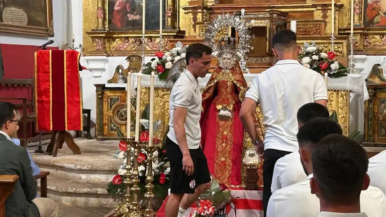 El Zamora CF se encomienda a la Virgen de la Concha