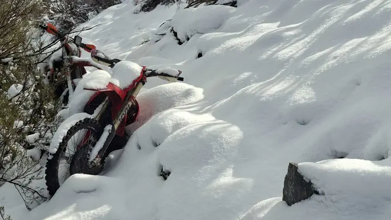 Motos trail en el forcadura