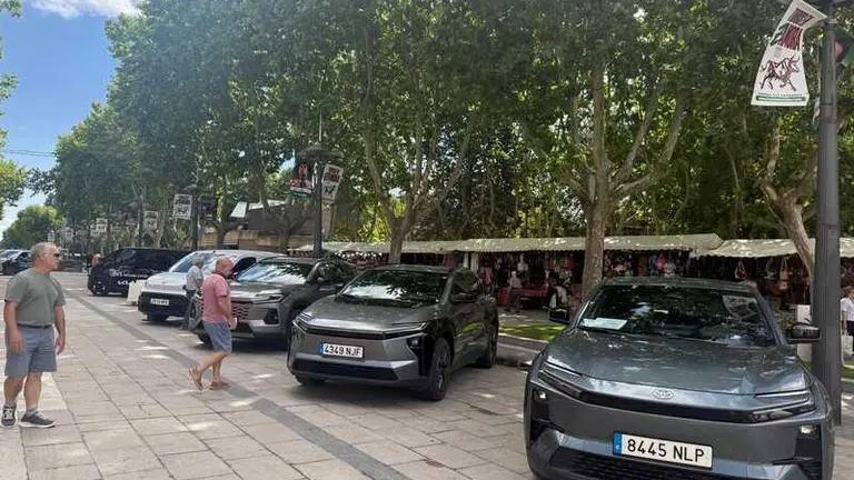 Feria del Veh&iacute;culo El&eacute;ctrico en Zamora