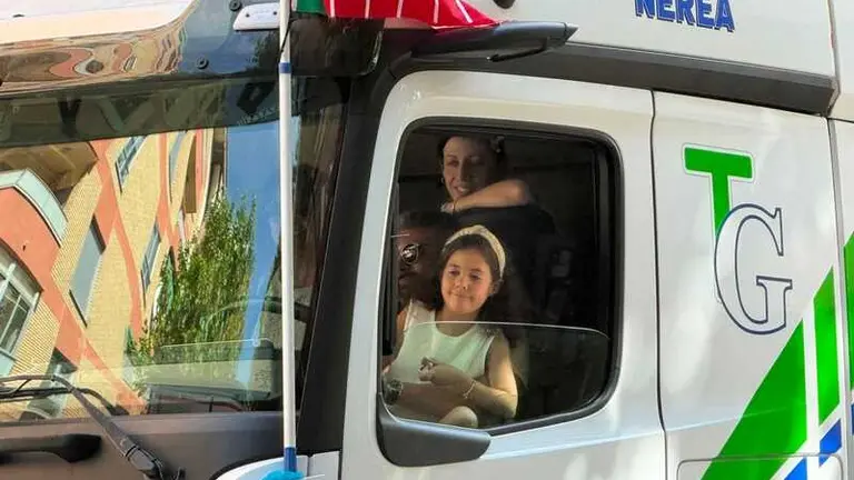  camioneros por Zamora en el d&iacute;a san Crist&oacute;bal _6