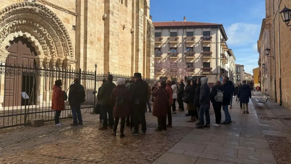 Turistas en Zamora. Imagen de archivo