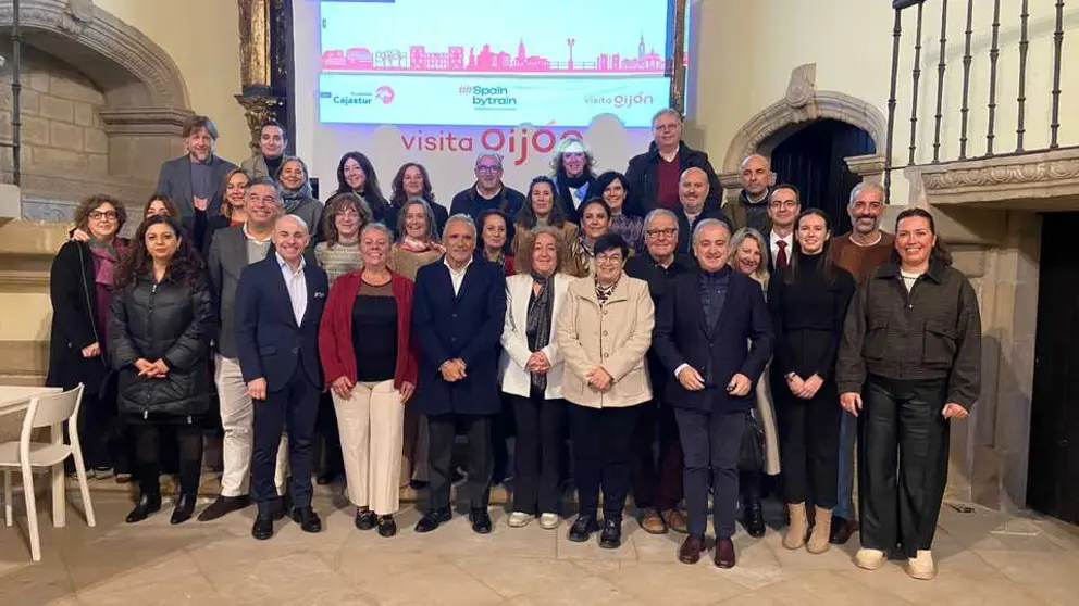 Asamblea Spain by train