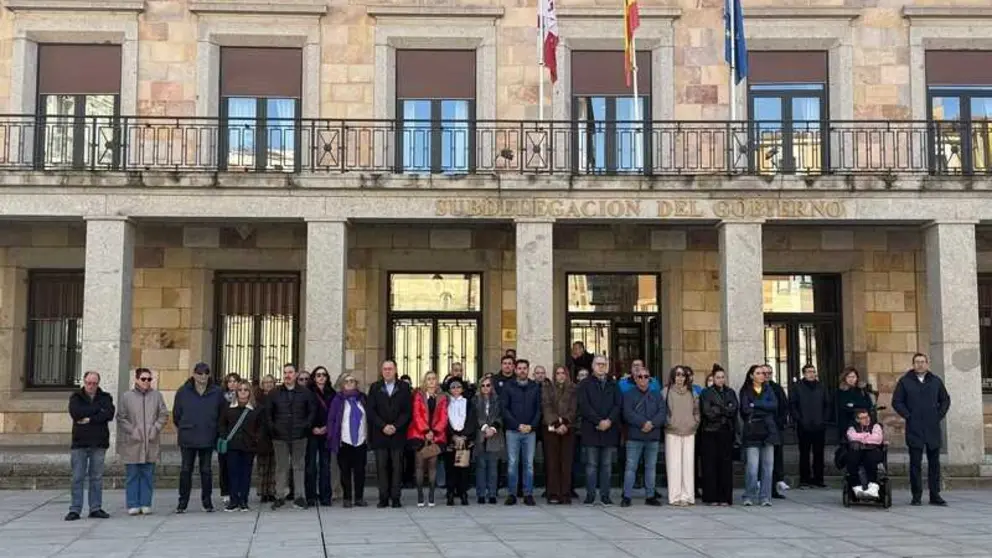 minuto de silencio en Zamora 