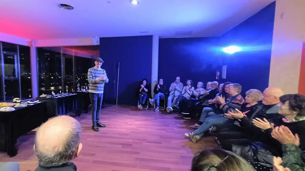 El mago Paco Gonz&aacute;lez durante la jornada