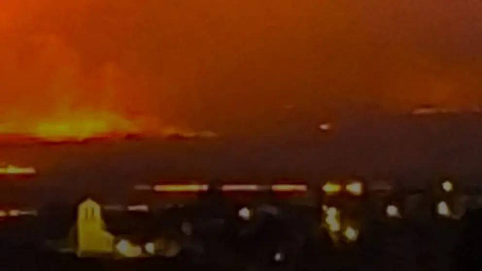 Incendio en una de las localidades segovianas desalojadas. Foto Segovia Audaz