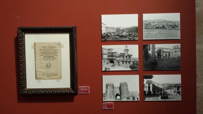 La muestra recoge documentos e imágenes sobre la institución