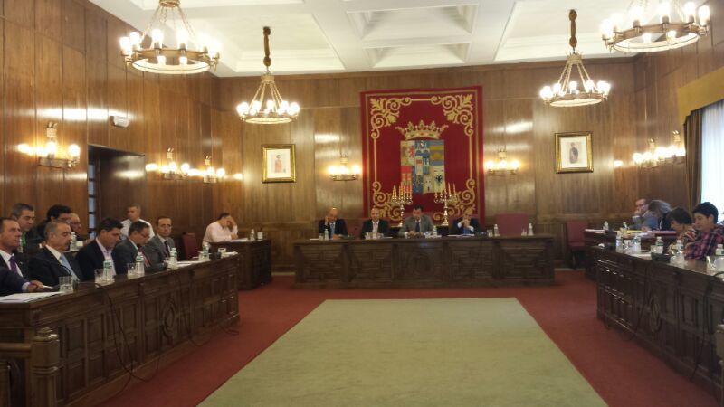 Un pleno de la Diputación de Zamora.