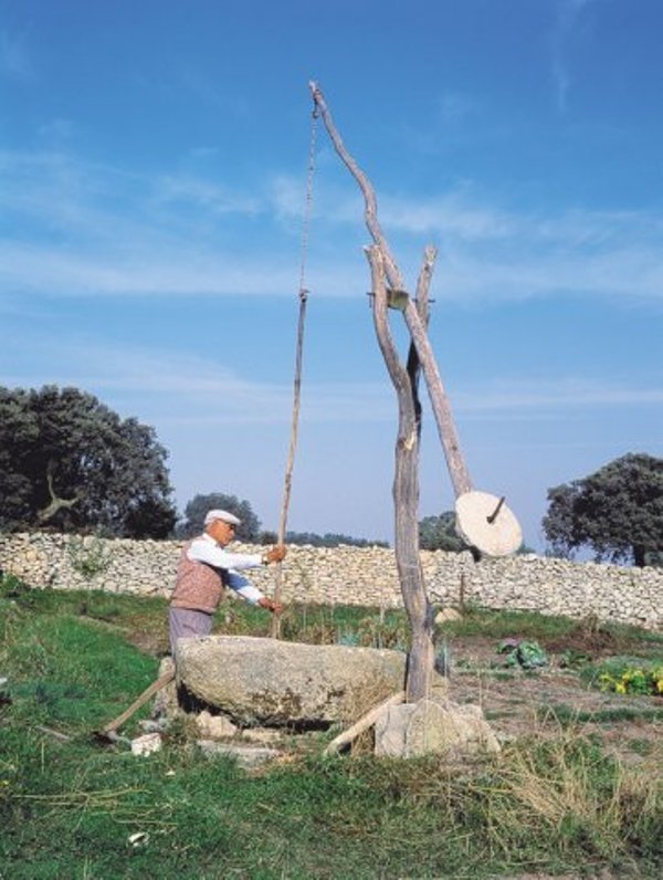 Pozo con cigüeñal típico de Sayago.