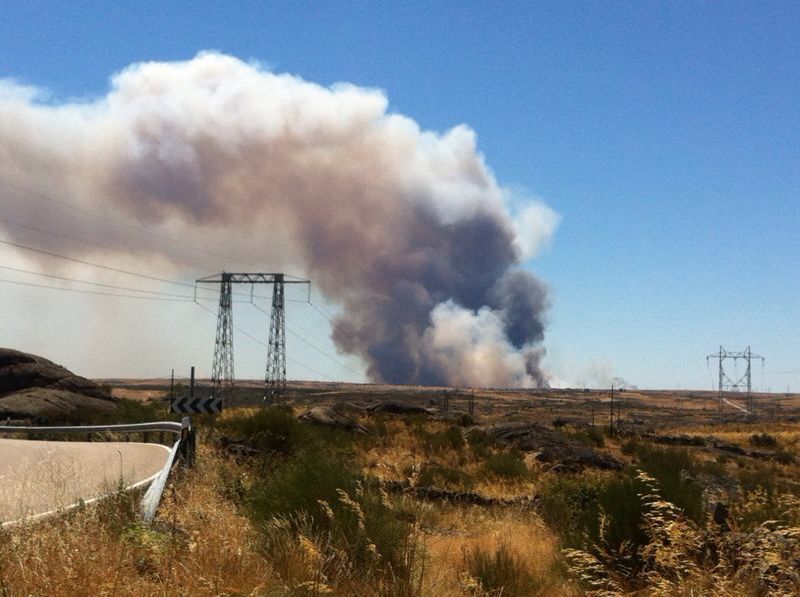 Imagen del fuego desde Bermillo