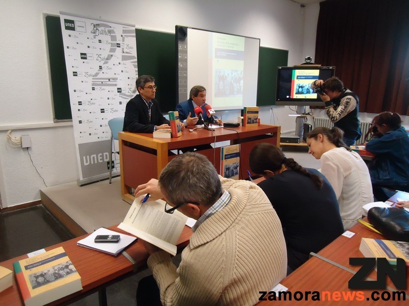 Rueda de prensa de esta mañana en la UNED de Zamora.