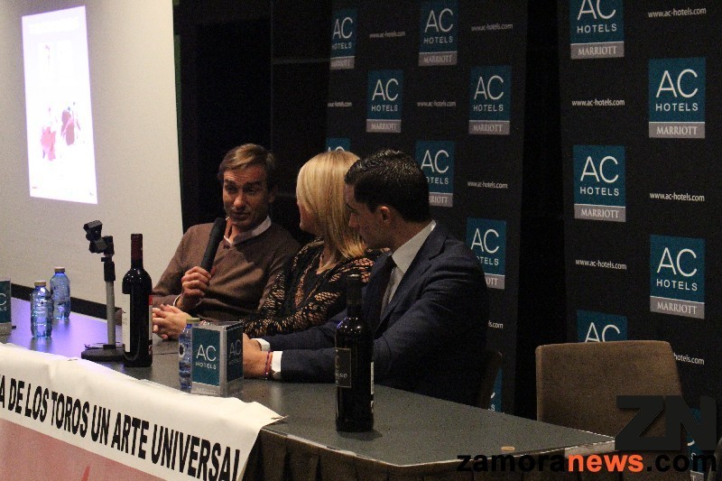 coloquio taurino zamoranews6