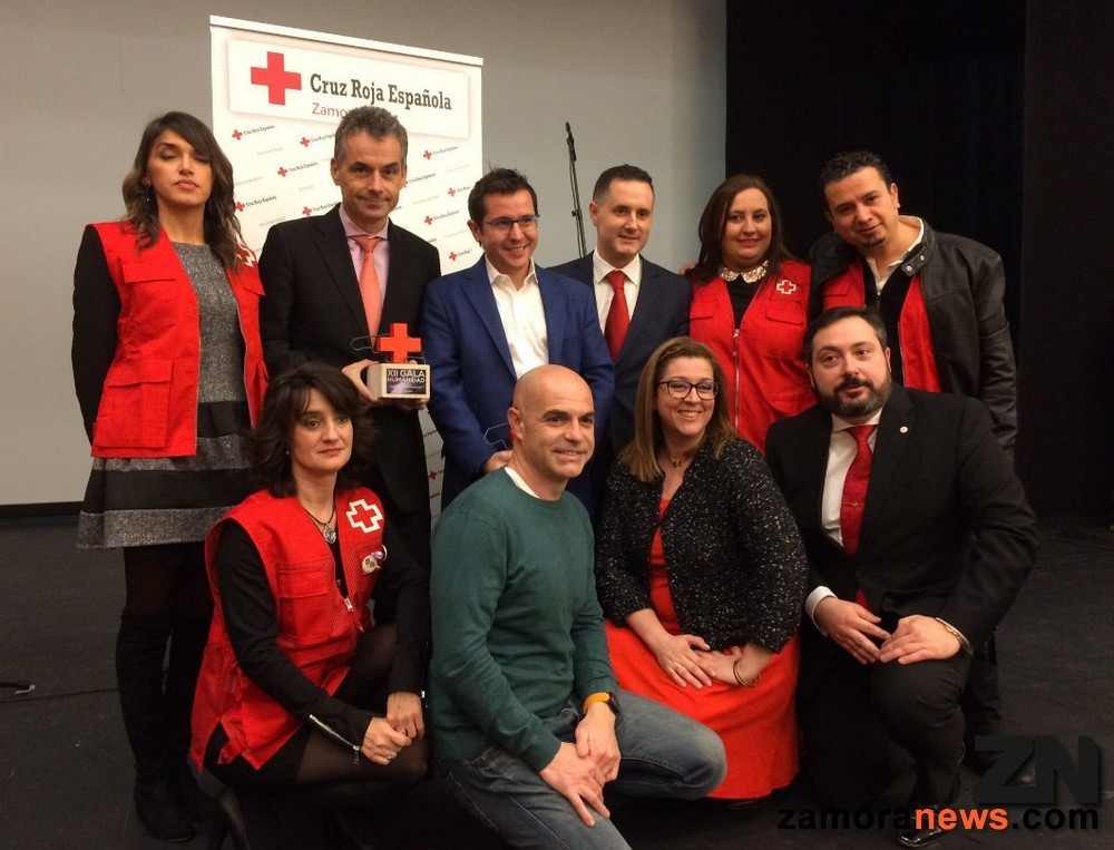 cruz_roja_gala.jpg