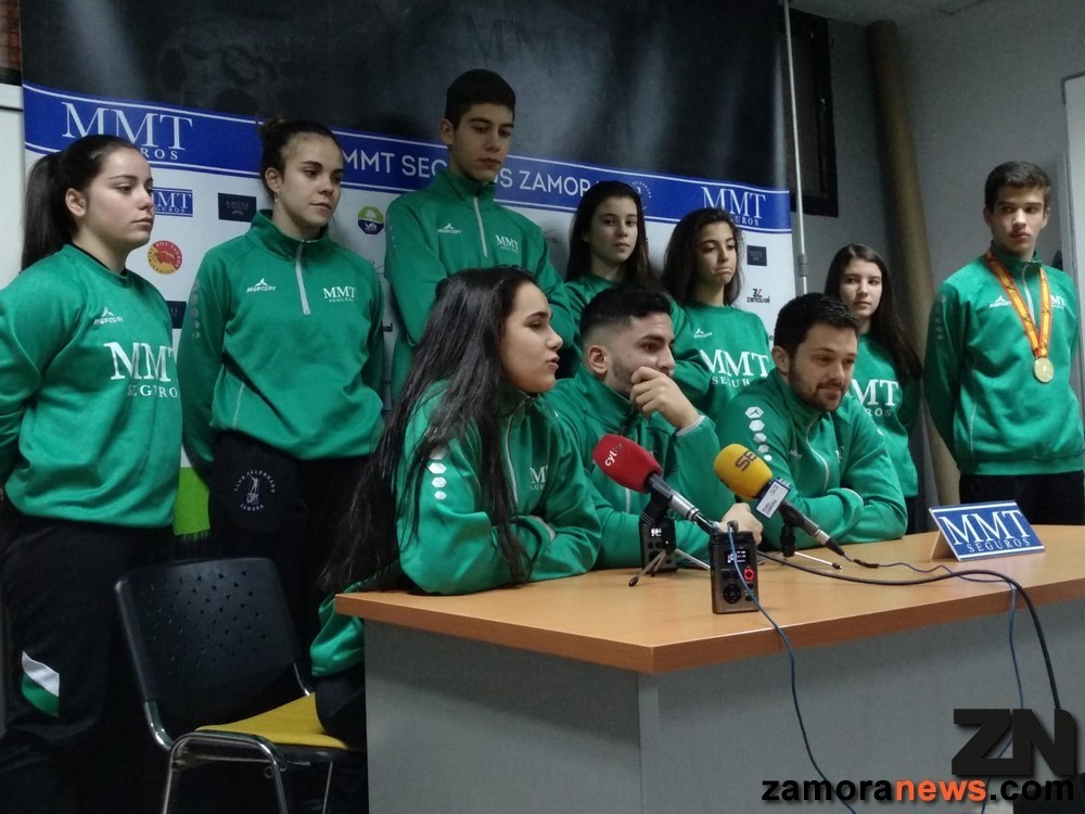 juveniles_balonmano_zamora.jpg