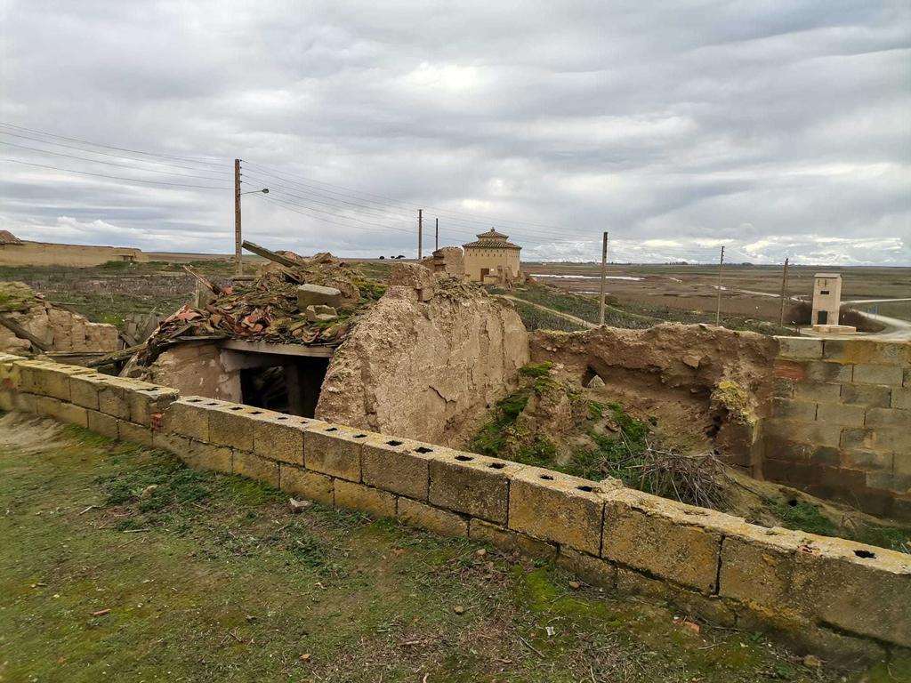 otero_sariegos_ruinas.jpg