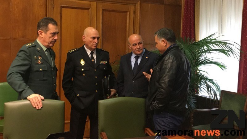 seguridad_centros_educativos_zamoranews_3_tn.jpg