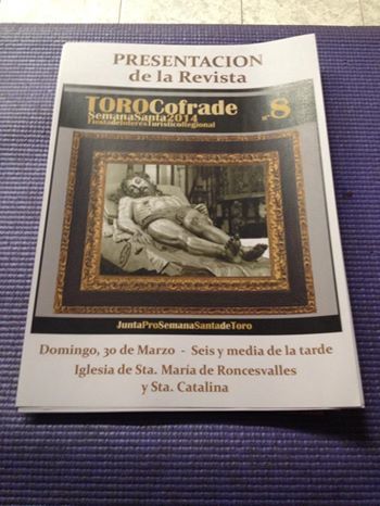 Cartel de la presentación de la revista Toro Cofrade