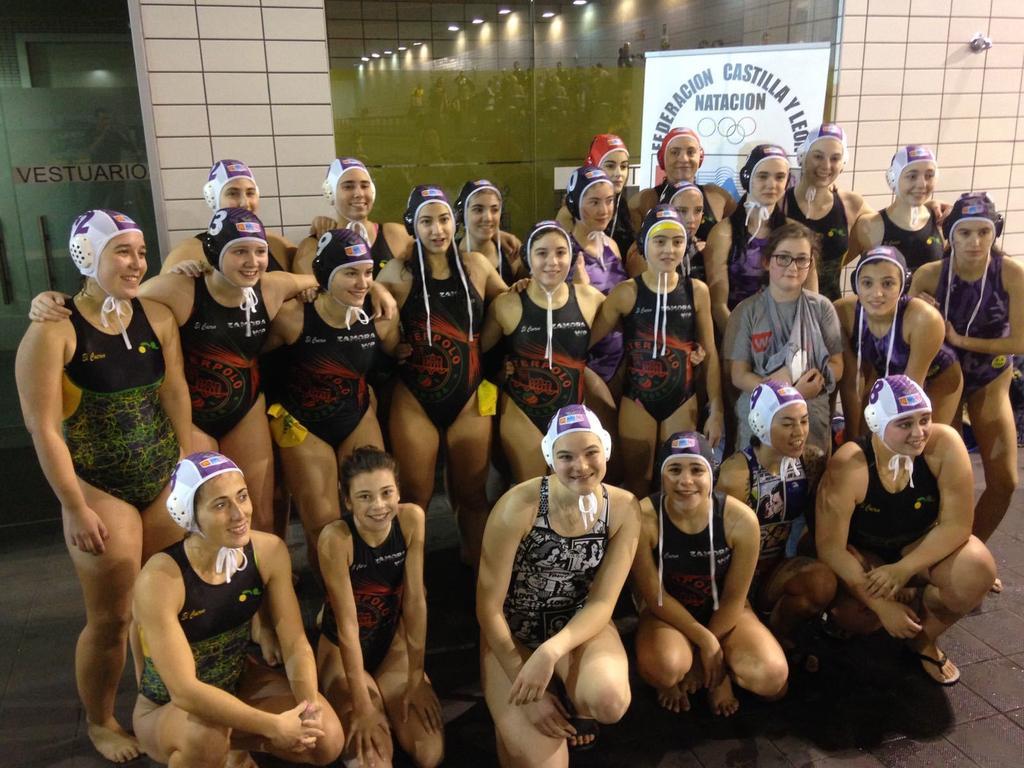 waterpolo_chicas_zamoranews.jpg