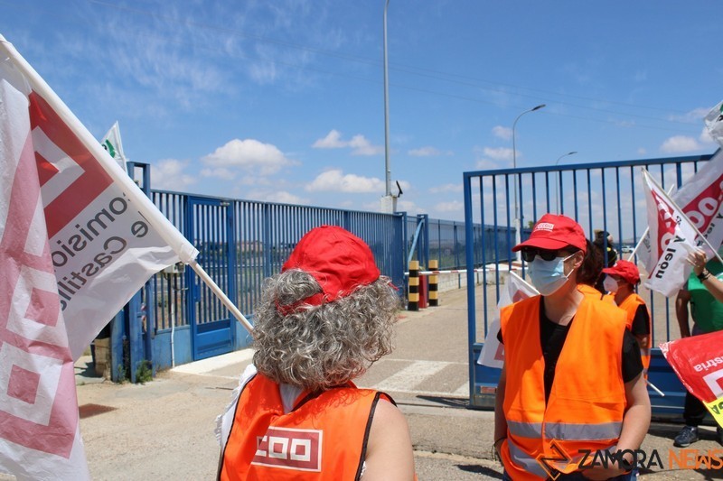 Protesta Siro en Toro