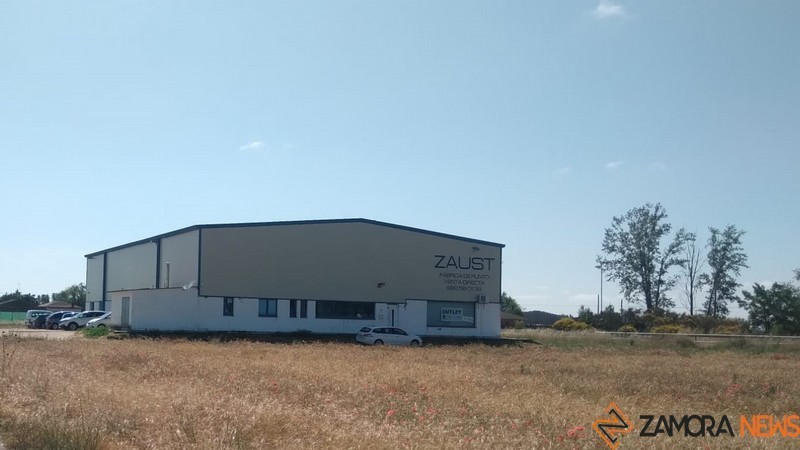 Nave de la fábrica Marae