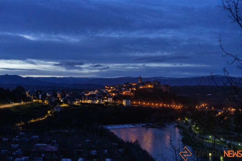 Puebla de Sanabria de noche, Foto cedida por Film Commission Sanabria